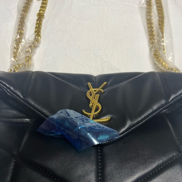 BAG - Picture 2 of 7